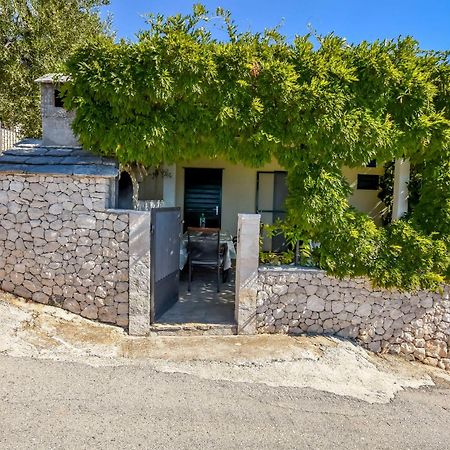 Holiday Home Marija - Beautiful Location Close To The Sea Севід Екстер'єр фото
